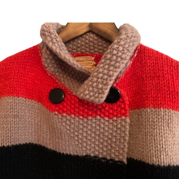 SOLD - Vintage: Handmade [Hudson Bay Colours] Wool Shacket (Rare) - Picture 3 of 9